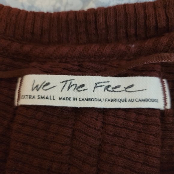 NWT Free People Cherry Cola long sleeve top size small - Picture 5 of 5